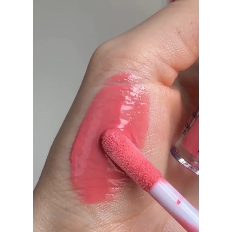 Блиск для губ Bogenia BG 711 Succous Lips Angelic 3D effect 008 Reverence